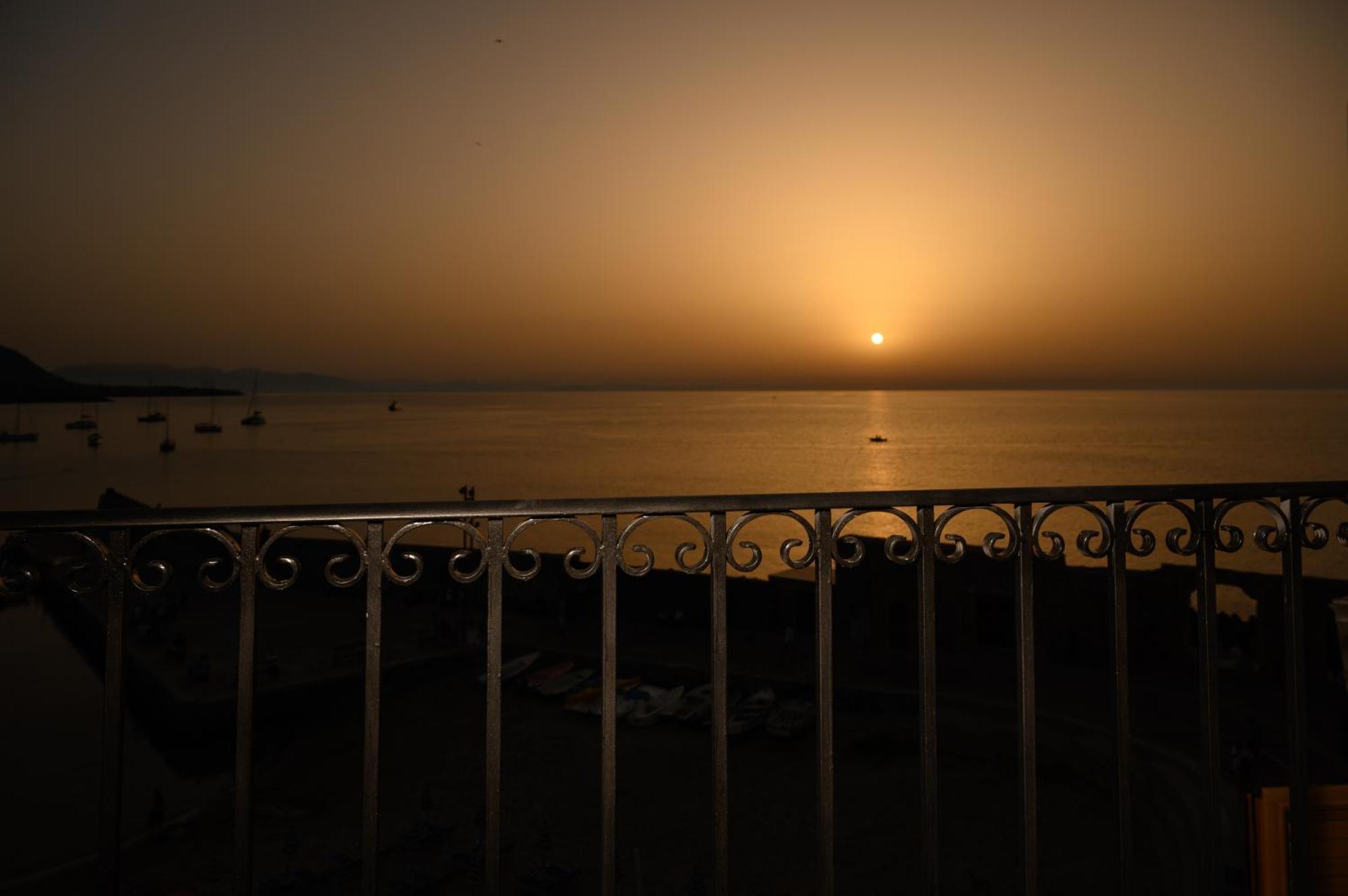 Casa Vacanze Tramonto Alla Marina Cefalù Dış mekan fotoğraf