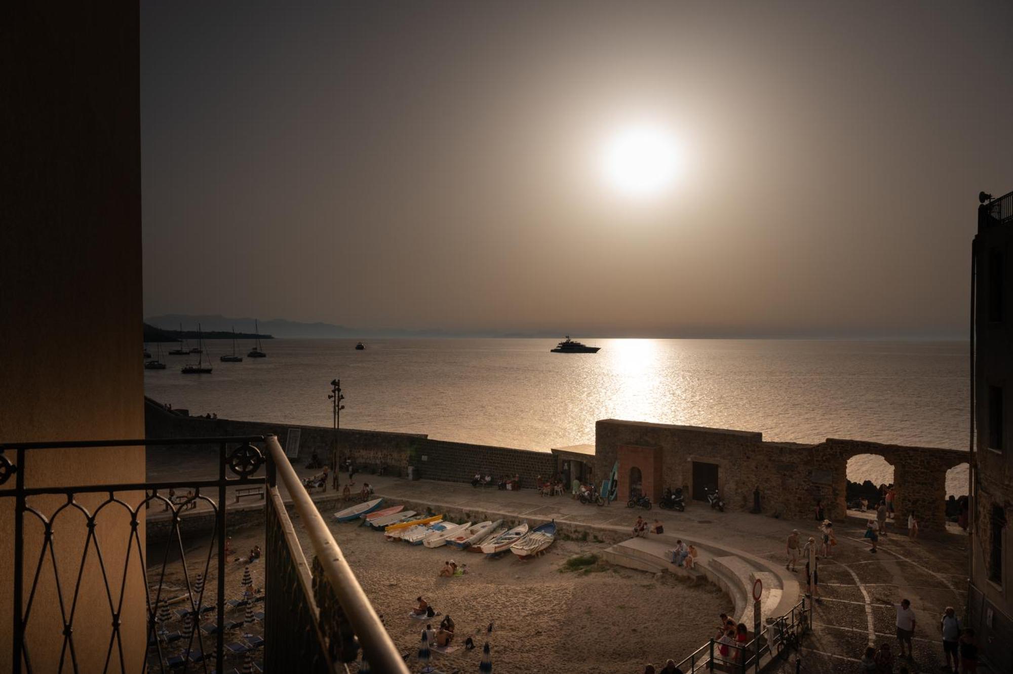 Casa Vacanze Tramonto Alla Marina Cefalù Dış mekan fotoğraf
