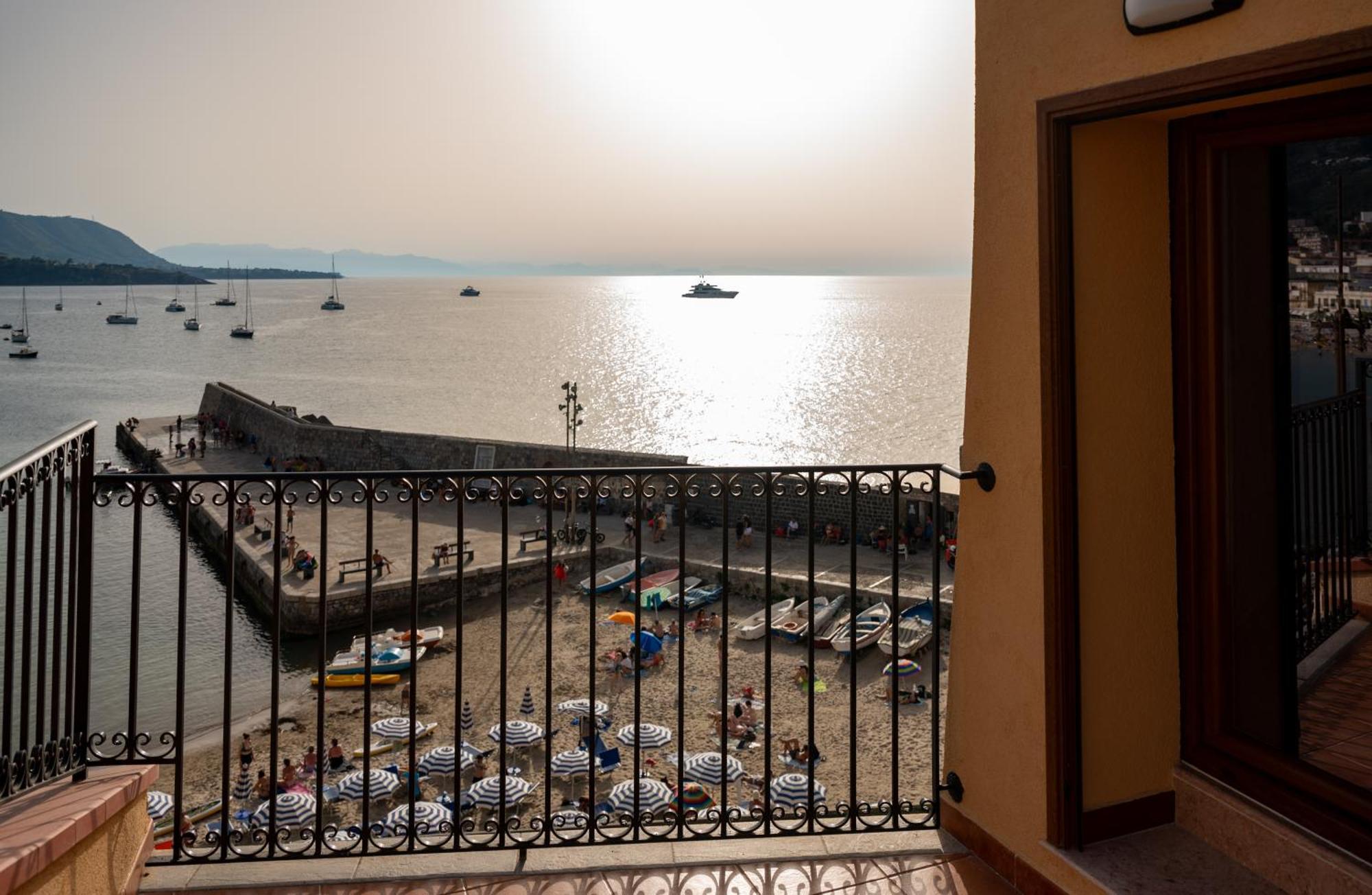 Casa Vacanze Tramonto Alla Marina Cefalù Dış mekan fotoğraf